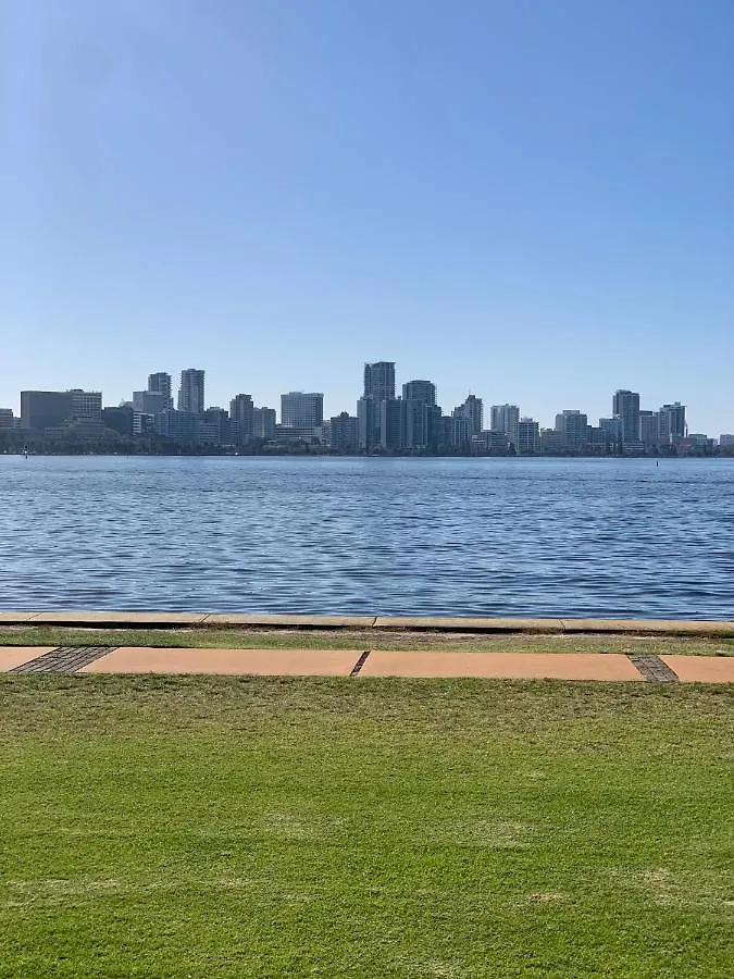10/17 Richardson Street, South Perth Apartment